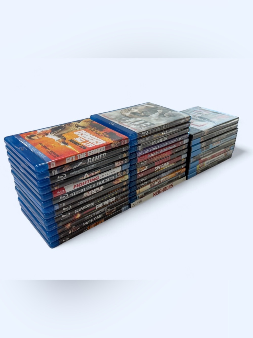Bundle of 33 Blue Ray DVDs in almost new condition.